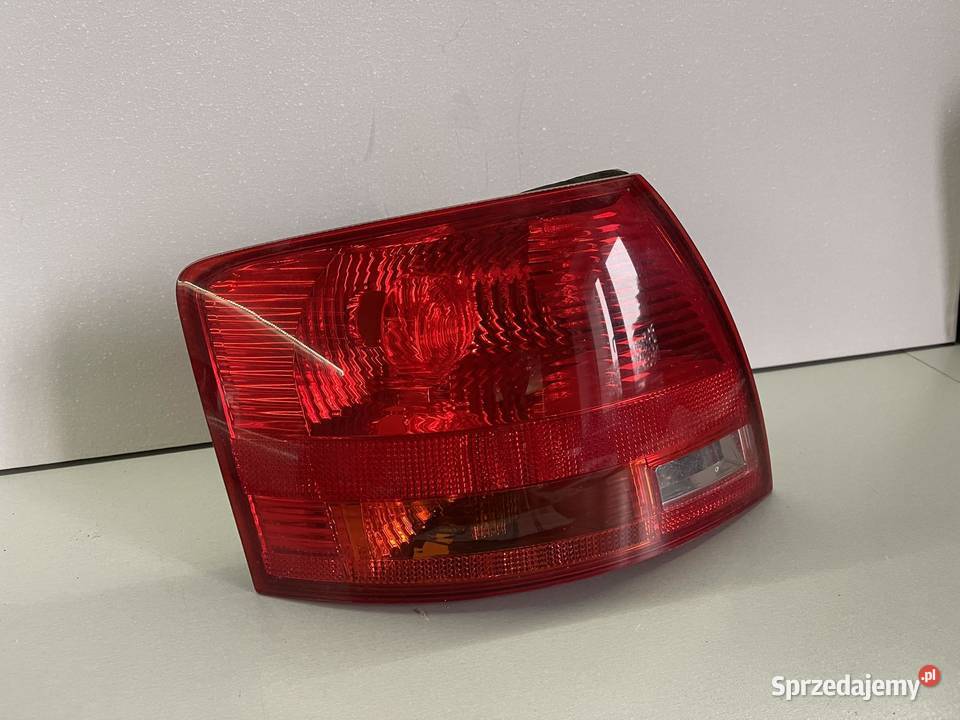 AUDI A4 B7 LEWA LAMPA TYŁ KOMBI osobowe Ostroróg
