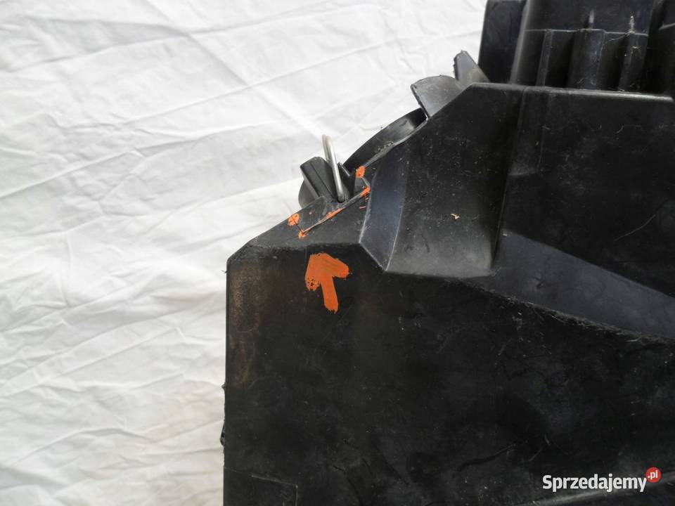 Reflektor Audi A4 B7 bi xenon przód prawy prawe Nowy Tomyśl sprzedam