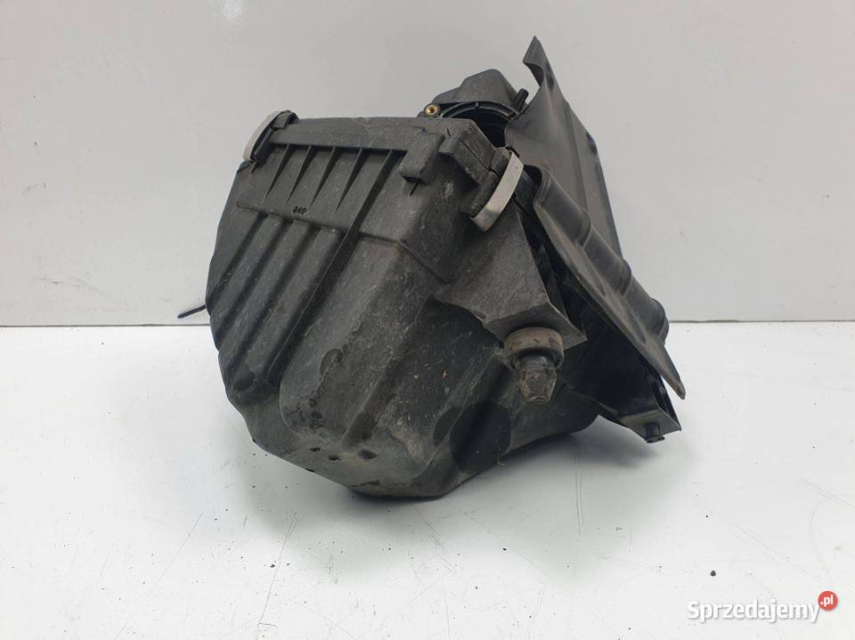 OBUDOWA FILTRA AUDI A4 B5 Lipno