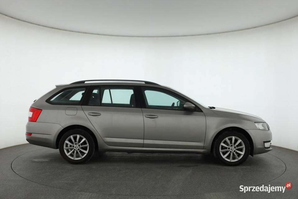 Skoda Octavia 14 TSI Piaseczno