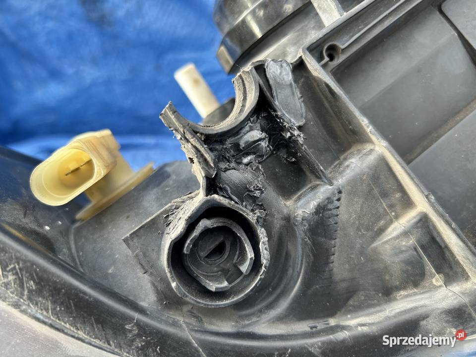 AUDI A4 B5 LIFT LAMPA LEWA PRZÓD EU 8D0941004AK Bolesławiec