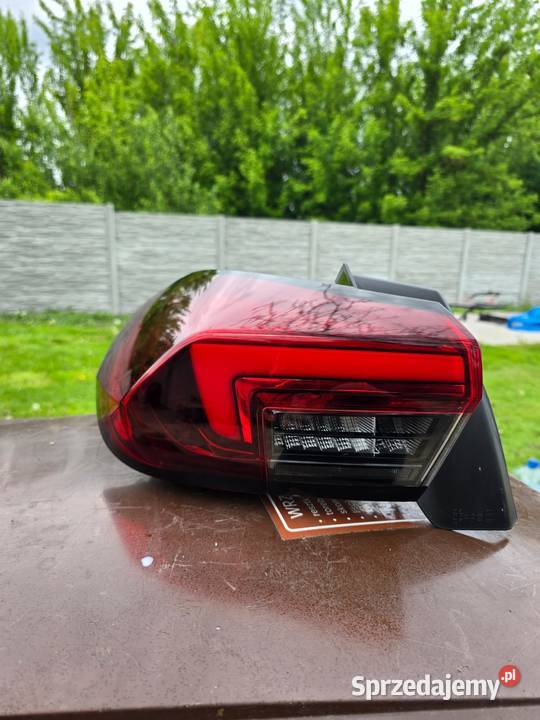 Lampy tył CORSA F 2019 osobowe Warta