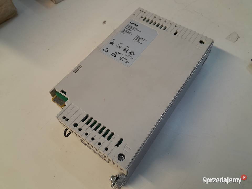 Jednostka mocy z filtrem RFI LENZE i550C0554003 Gdańsk