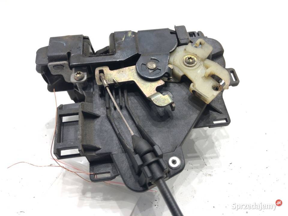 ZAMEK DRZWI LEWY PRZÓD VW GOLF IV Kombi 9906 Zamki, wkładki i kluczyki