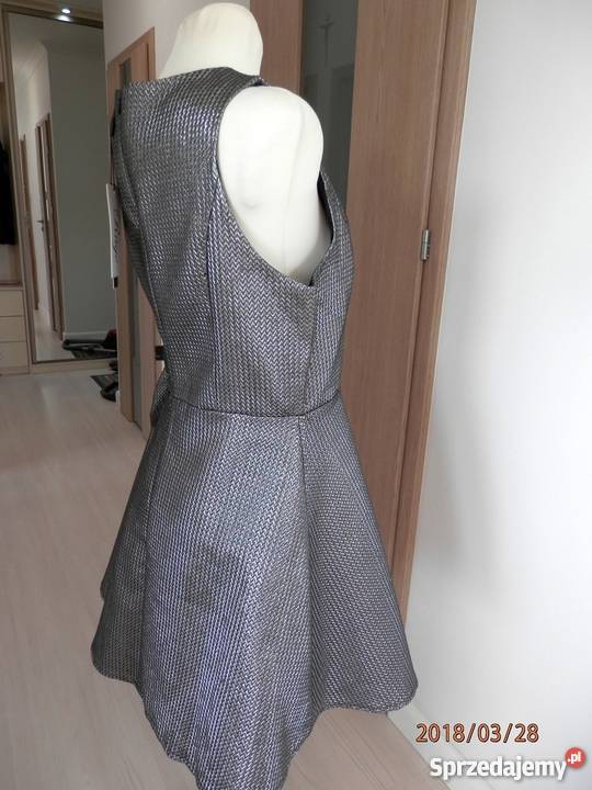 Sukienka Srebrna Rozkloszowana Wieczorowa Rozmiar 42(XL) Spódnice i sukienki Moda i Styl Łomża
