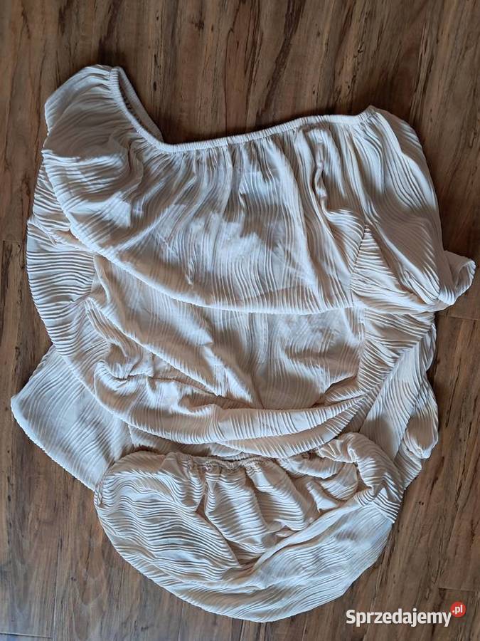 nowa kremowa narzuta na fotel brak metki