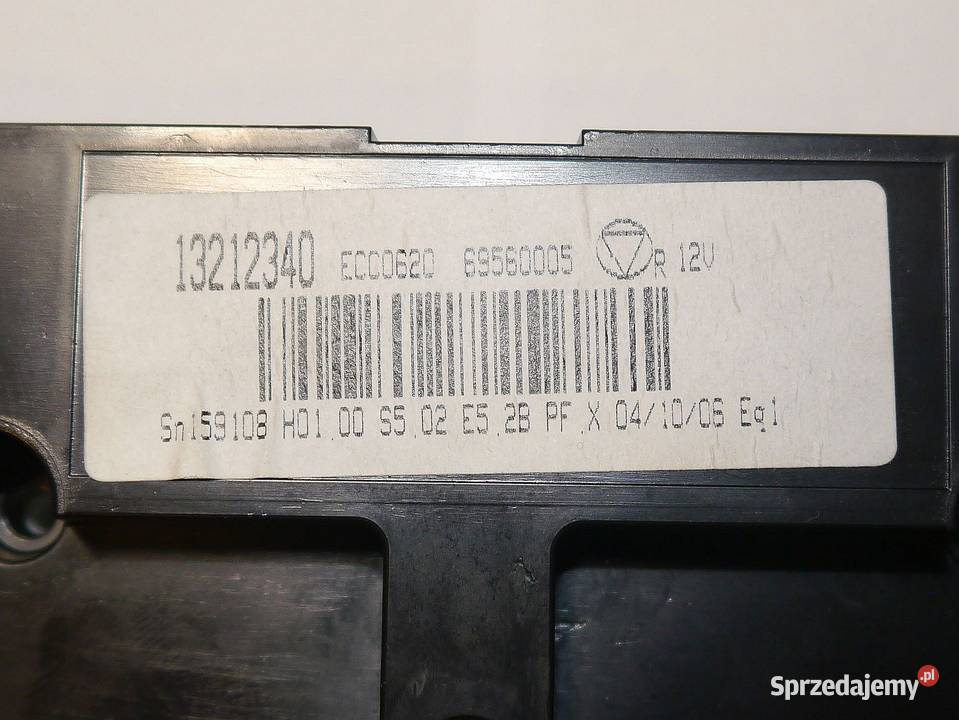 Opel Vectra C Signum panel klimatyzacji 13212340 Rok produkcji 2006