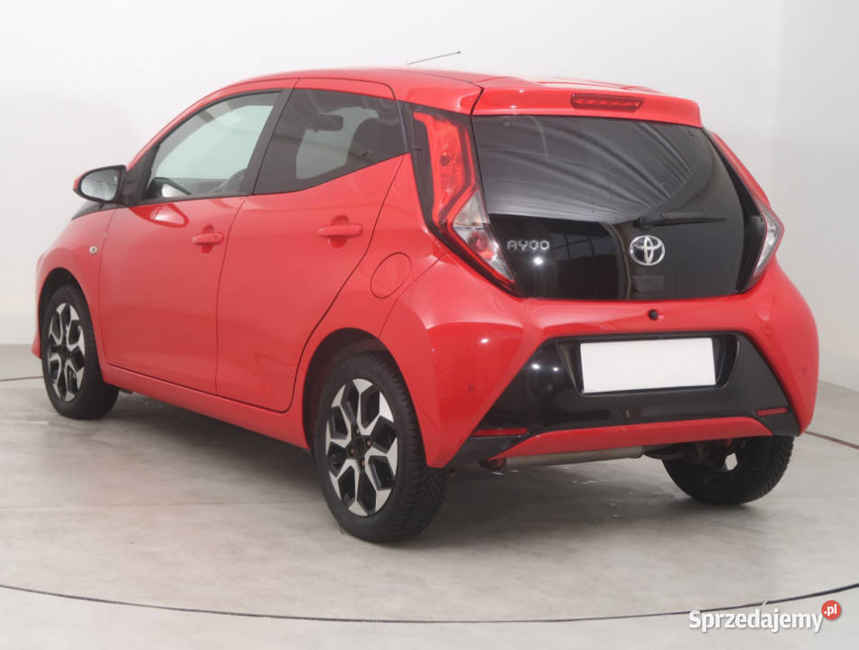 Toyota Aygo 10 VVTi 23048km Bielany Wrocławskie