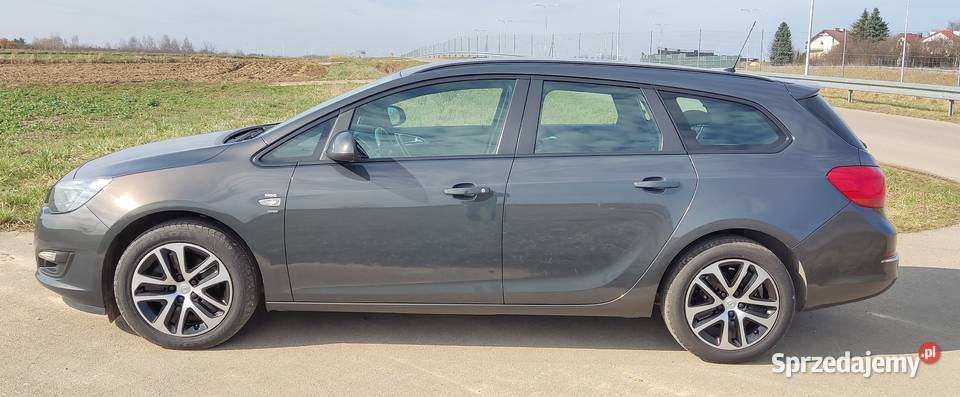 Opel Astra J 16CDTI 136 2014 r Sports Tourer lubelskie Lublin