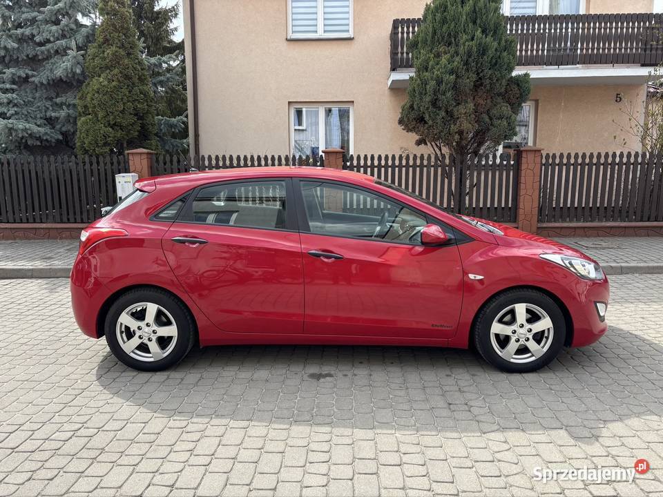 Hyundai i30 14 CRDI Super Stan Dwa komplety Alu lubelskie Lubartów sprzedam