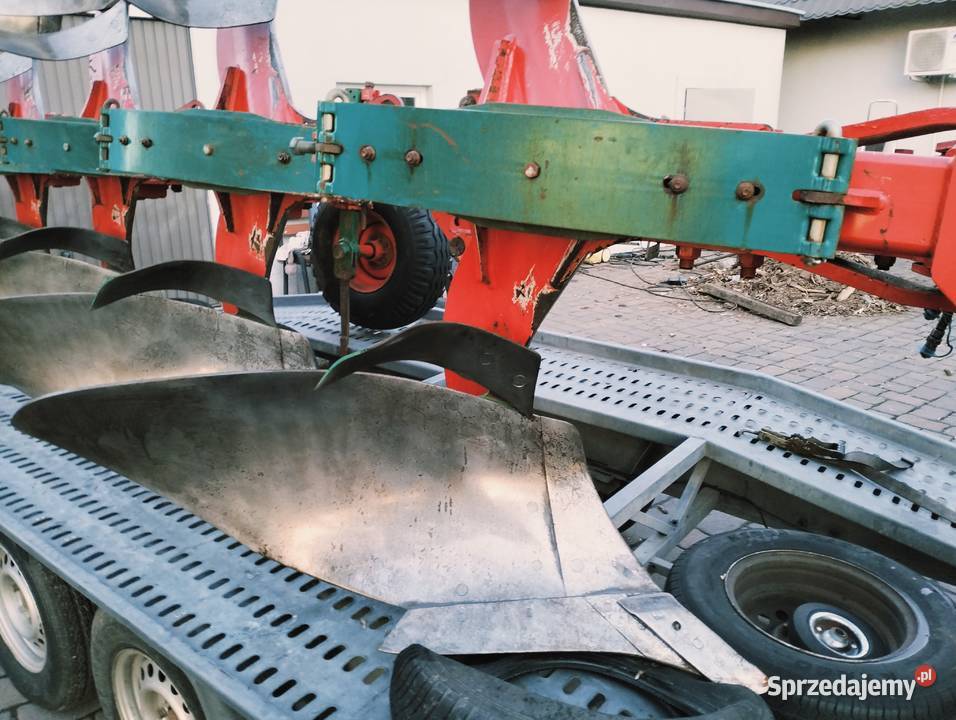 Pług obrotowy UNiA Vario XXLS 5 uszkodzony Konin