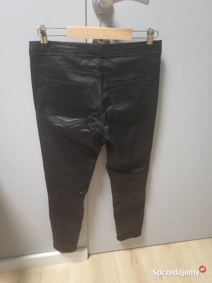 Spodnie HM czarne lekko błyszczące M38 Długie Warszawa sprzedam