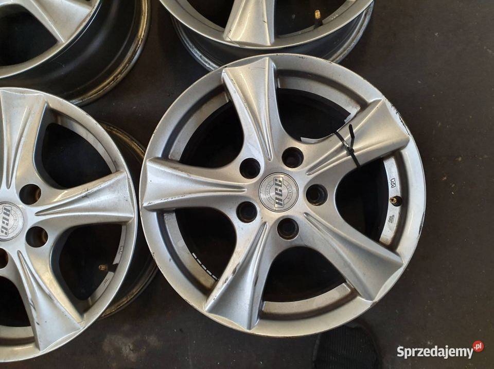 FELGA ALUMINIOWA 15 VOLKSWAGEN GOLF V HCC 15X65 kujawsko-pomorskie Lipno