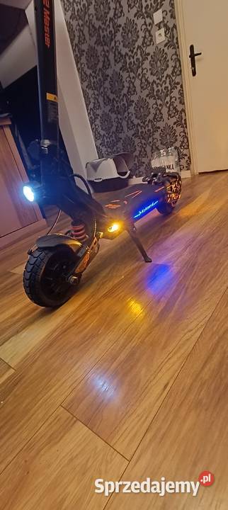 chciałbym szybko sprzedać hulajnogę elektryczną Hulajnogi elektryczne Piaseczno