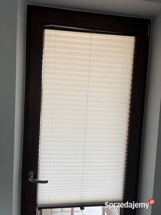 Sprzedam drzwi balkonowe orzech Okno Plus 86cm Chełm