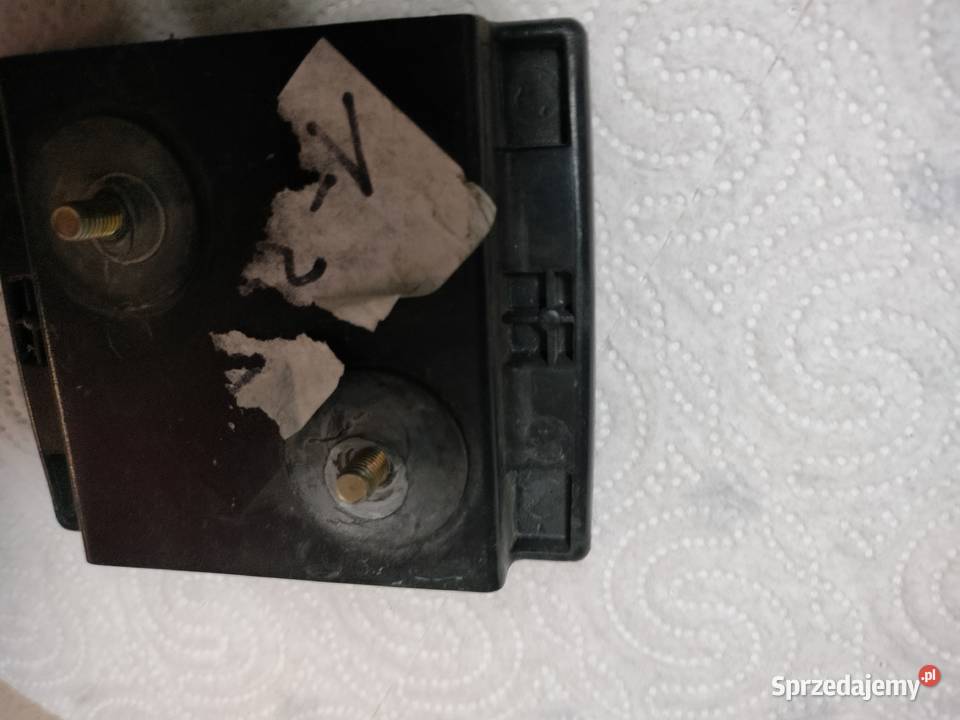 MercedesBenz Wspornik prowadnicy zderzaka 124