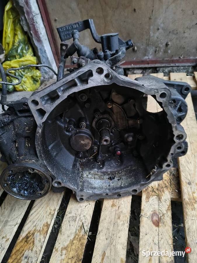 Części różne do Vag Audi A3Golf 4PassatB5 Chruszczobród