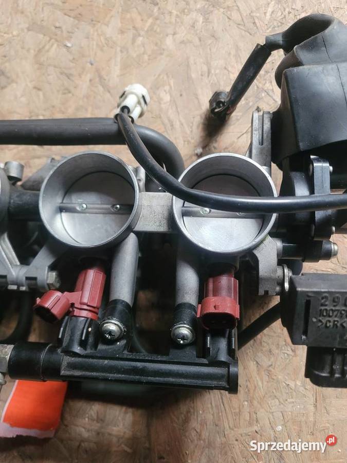 Suzuki GSXR GSXR 600 750 K8 K9 przepustnice wielkopolskie Nowy Tomyśl sprzedam