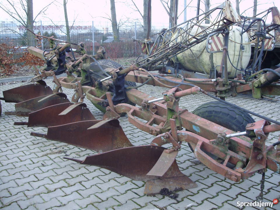 Pług 5skibowy B2015 MILTON DPB Dom Aukcyjny Gorzów Wielkopolski