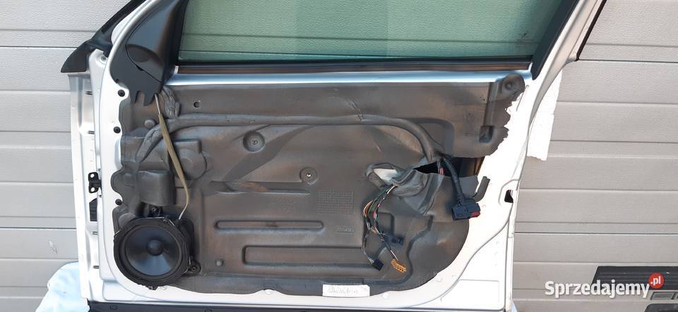 DRZWI PRAWY PRZÓD SAAB 93 93 dolnośląskie Mielęcin sprzedam