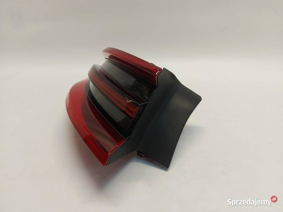 PORSCHE MACAN S 95B Lampa tył lewa 95B945095D