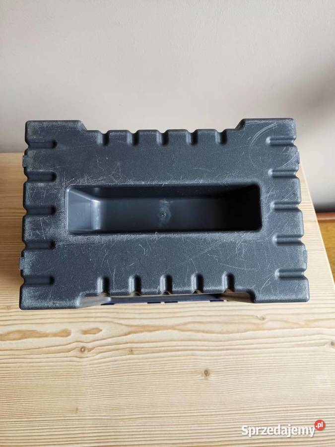 Skrzynka plastikowa uniwersalna szaro niebieska sprzedam