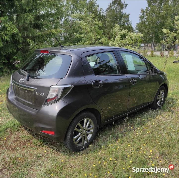 Toyota Yaris Toyota Yaris 10 Benzyna 2014 998cm3 Piecki