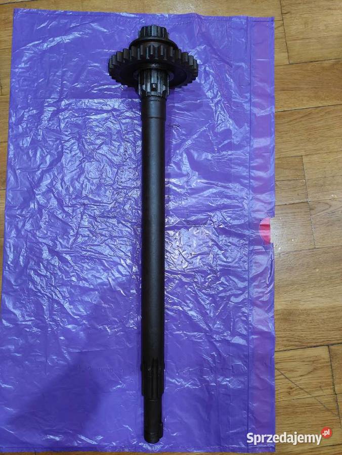 Wałek z zębatką sprzedam