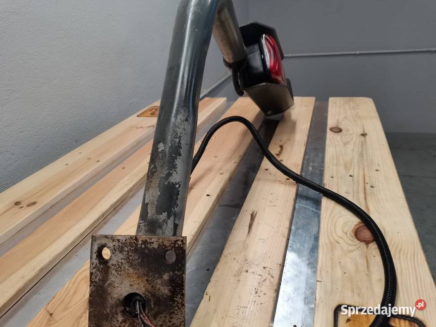 Uchwyt lampy JLG 307 Prawy Pozostałe wielkopolskie Wilkowo