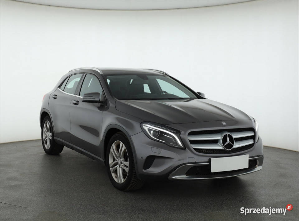 Mercedes GLA GLA 200 czujnik parkowania Piaseczno