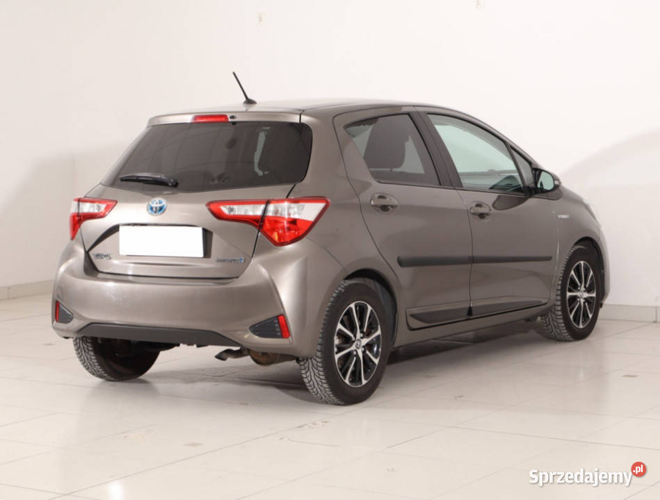 Toyota Yaris 15 Hybrid światła przeciwmgielne mazowieckie Piaseczno
