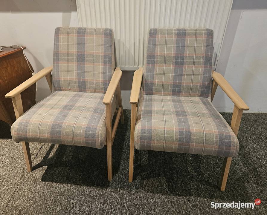 Dwa fotele klubowe PRL Lisek renowacji Lublin