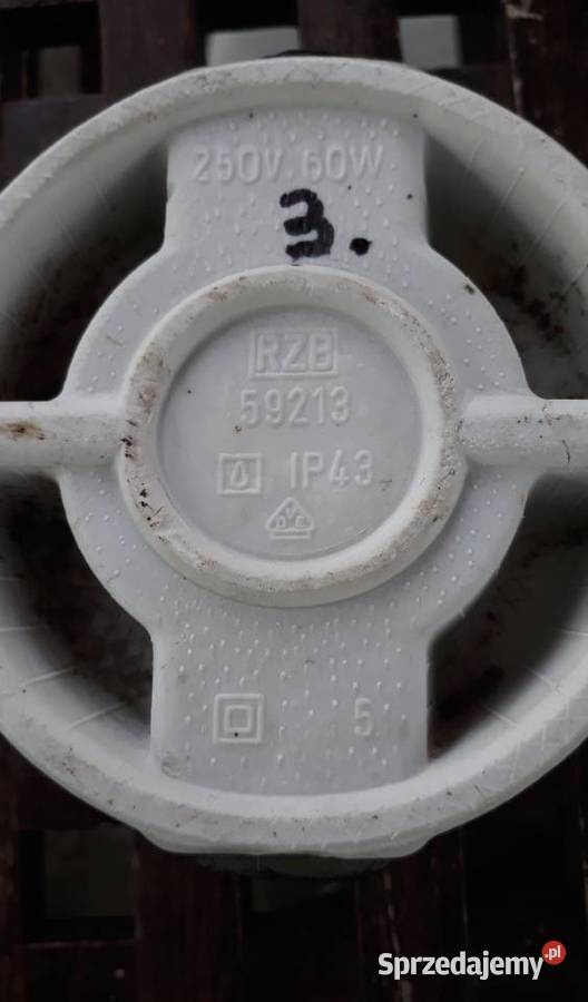 3Oprawa żarówki 250 V RZBloftPrzedwojenna biały lubuskie Gorzów Wielkopolski