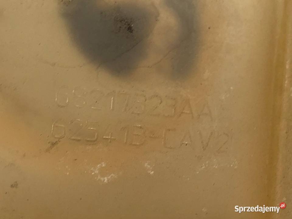 ZBIORNIK WYRÓWNAWCZY PŁYNU CHŁODZĄCEGO CHRYSLER