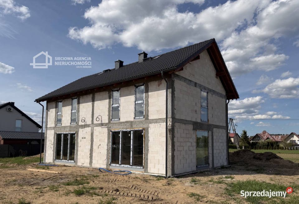 sprzedaży domu bliźniaka Dzierżążno 8139m2 793m2 sprzedam