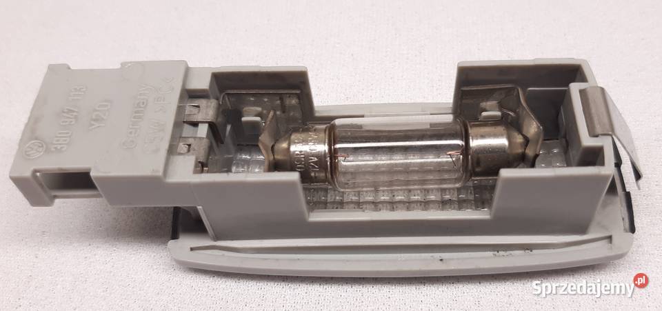 LAMPKA OŚWIETLENIE KABINY VW GOLF IV PASSAT B5 dolnośląskie Mielęcin
