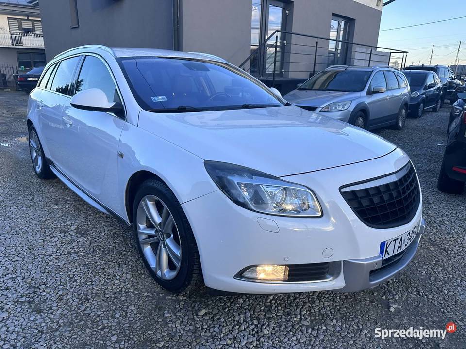 Opel Insignia 2012 Zadbana Bogato Wyposażona czujnik parkowania Ładna
