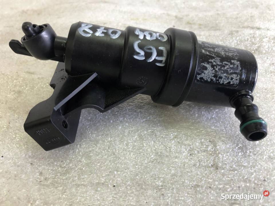 SPRYSKIWCZ LAMPY XENON PRAWY LEWY BMW E65 Motoryzacja