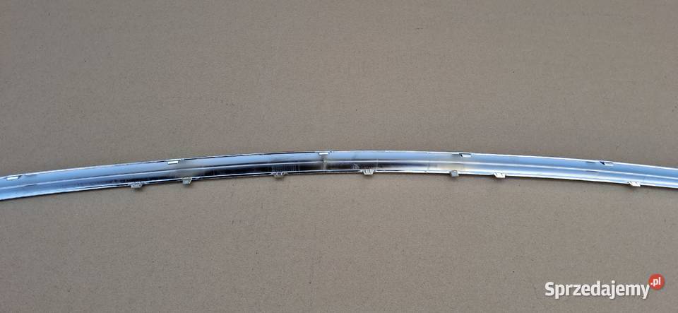 MERCEDES EKLASA W207 LISTWA CHROM ZDERZAKA TYŁ Bieleń