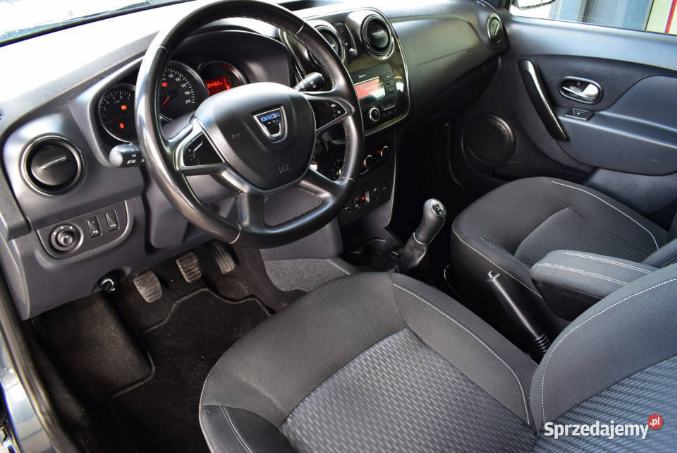 09 TCe 90 Krajowy Laureate Czujniki Kombi Dealer Rok produkcji 2019 Logan śląskie Gliwice