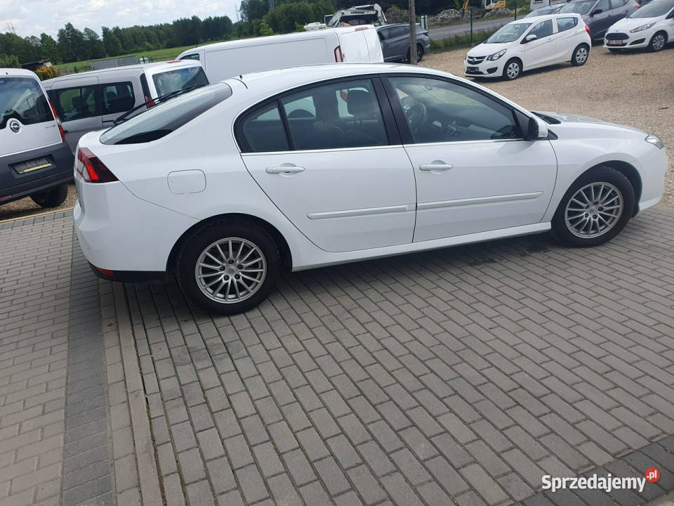 Renault Laguna niski przebieg zadbana ładny stan isofix Chełm Śląski