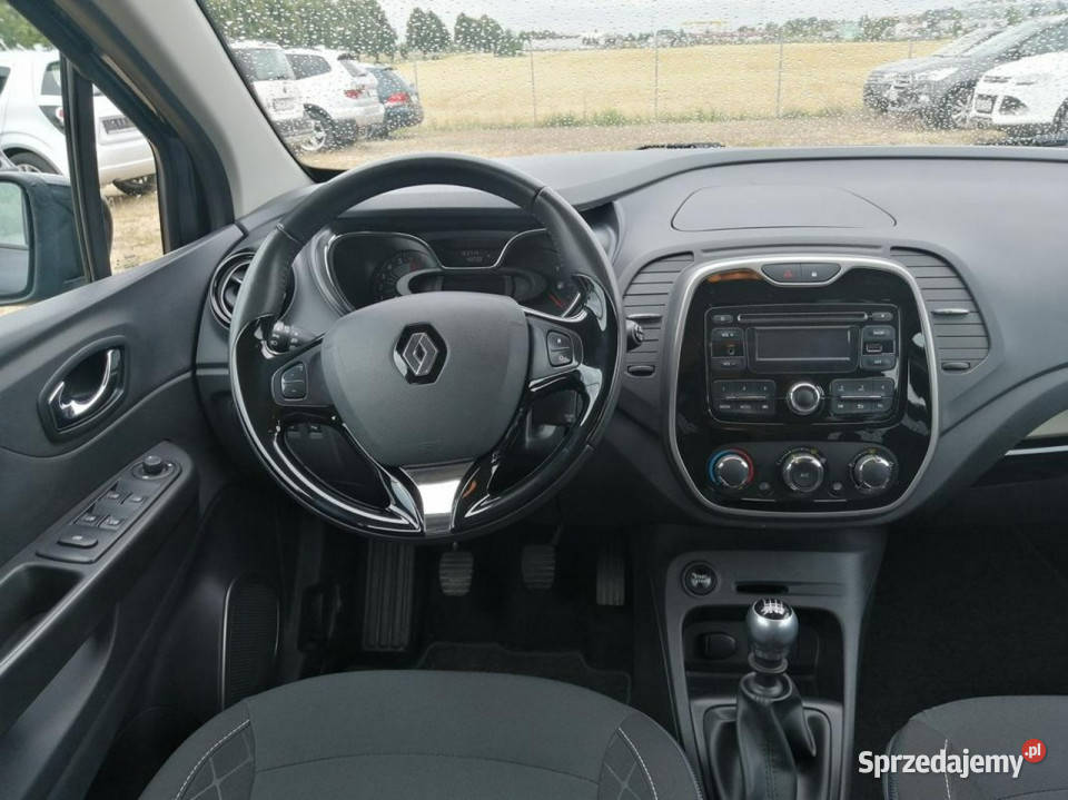 Renault Captur 12 110 klima elektryka parktronik Strzegom