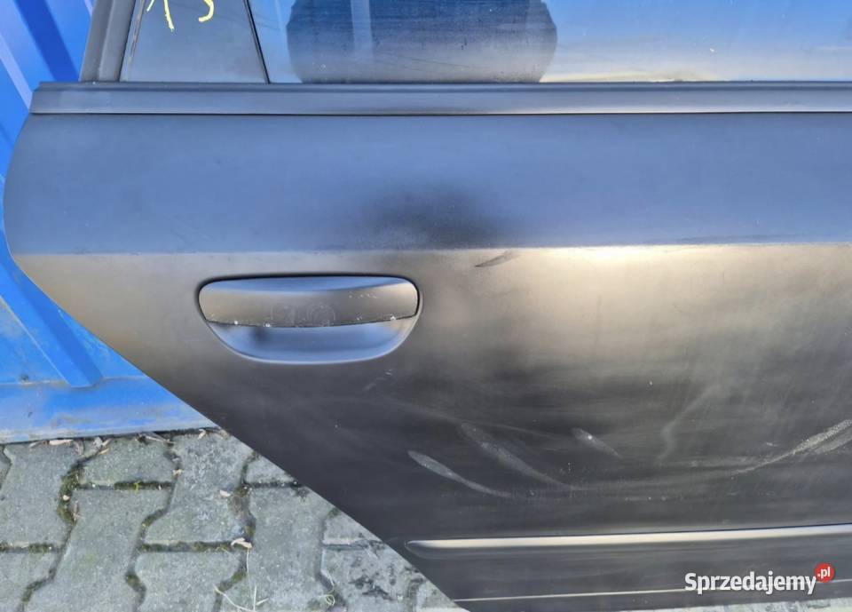 13 DRZWI TYŁ PRAWY TYLNE PRAWE AUDI A4 B6 SEDAN sprzedam