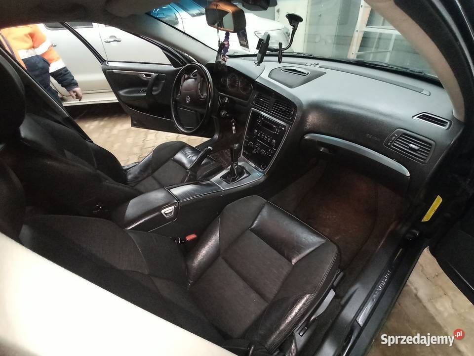 Volvo V70 d5 24 Diesel 185 Manual Skóra Hak Navi Wilanów