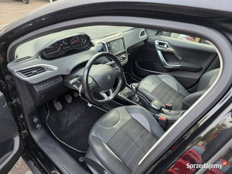 Peugeot 2008 12 Benzyna 110 LED Panorama gniazdo AUX