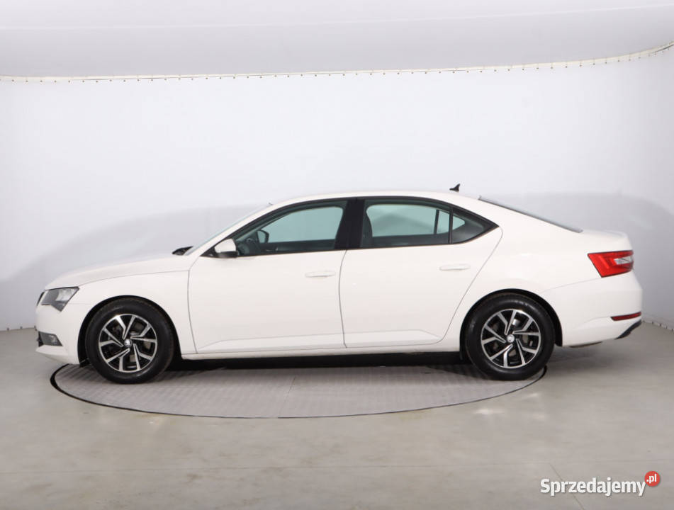 Skoda Superb 15 TSI sprzedam