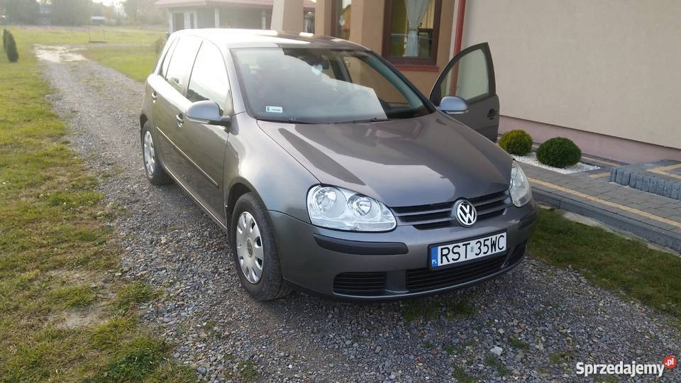 Sprzedam Volkswagen Golf V 2005 r komputer pokładowy