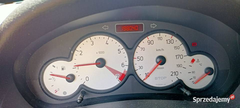Peugeot 206 1 4 prawdopodobnie uszkodzona Lubliniec