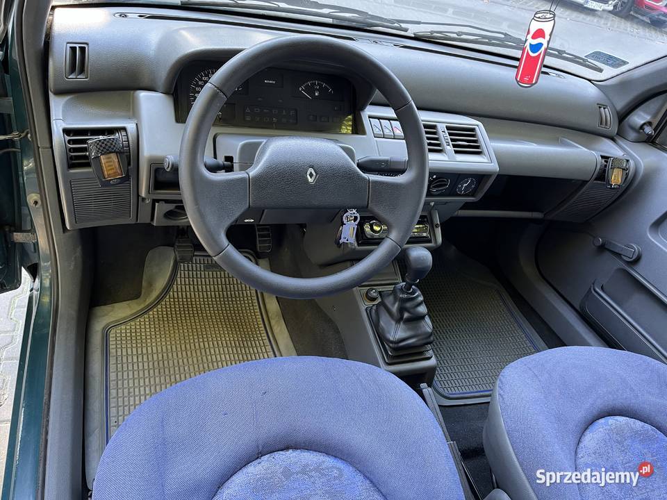 Renault Clio 12 1995 stan w oryginale długie Clio Łódź sprzedam