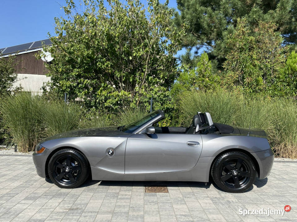 BMW Z4 Z4 Cabrio zarejestrowane i ubezpieczone w benzyna Poznań